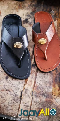 Vente de Chaussures Homme à Dakar dès 6 FCFA - Mode & beauté