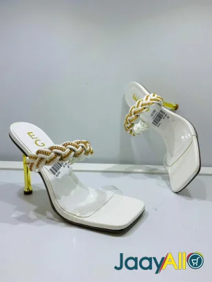 Vente de Chaussures Femme à Thiès dès 12000 FCFA - Mode & beauté