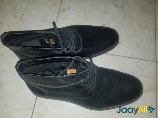 Vente de Chaussures Homme à Thiès dès 25000 FCFA - Mode & beauté