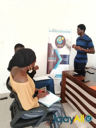 Vente de Formations à Mermoz Sacre Coeur dès 50000 FCFA - Emploi & service