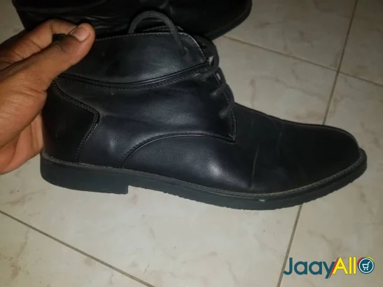 Vente de Chaussures Homme à Thiès dès 25000 FCFA - Mode & beauté