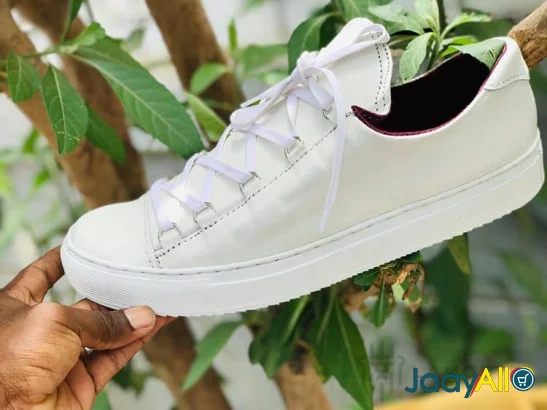 Vente de Chaussures Homme à Thiès dès 30000 FCFA - Mode & beauté